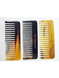 1 x  Mahafaly Hornkamm Monika B&uuml;ffelhorn gemasert...