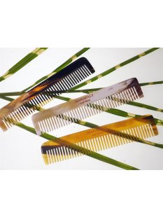 1 x  Mahafaly Hornkamm Ricardo gemasert mittlere Zahnung...