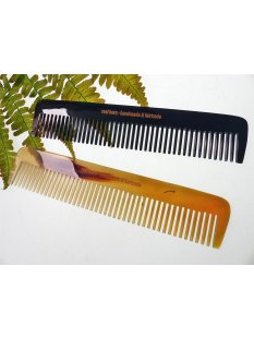 1 x Hornkamm Ricardo1 einfarbig mittlere Zahnung 19,5 cm = Code D