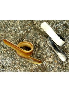 Hornring. M10 = Code B