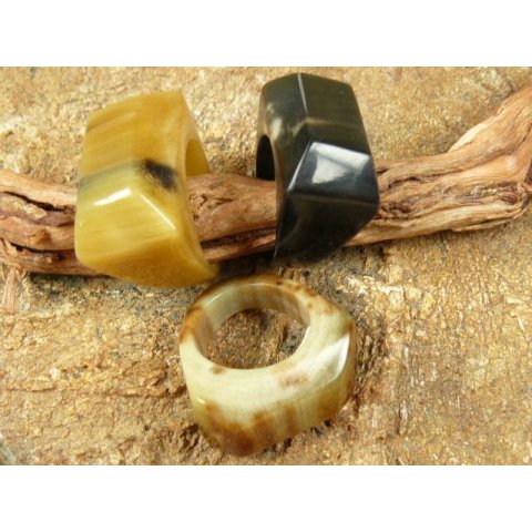 Hornring. M17a = Code B