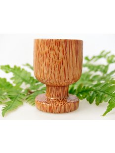 Vietnam Kokosholz Eierbecher mit Fu&szlig; Schnapsglas 8...