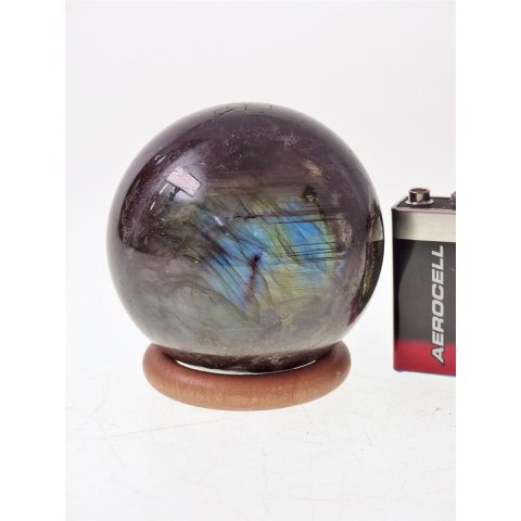 KLa06 Labradorit Kugel Madagaskar 520 g D: 69 mm