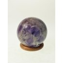 KAme01 Chevron Amethyst Kugel Madagaskar 440g; D: 69 mm