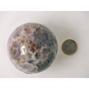 KAme09 Chevron Amethyst Kugel Madagaskar 340 g; D: 63 mm