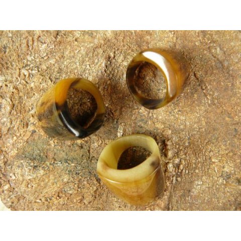 Hornring. M09 = Code B