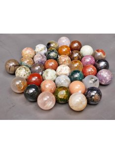 38 Edelsteinkugeln 5,26 &euro; pro St. Kollektion aus...