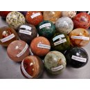 38 Edelsteinkugeln 5,26 &euro; pro St. Kollektion aus Madagaskar &Oslash; 35 mm f&uuml;r Solit&auml;rspiel