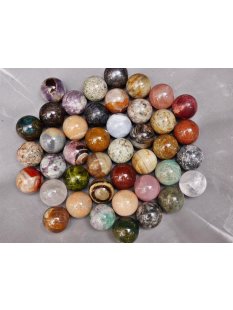 38 Edelsteinkugeln 7,80 &euro; pro St.Kollektion aus...