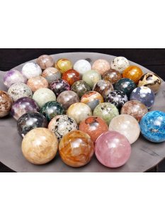 38 Edelsteinkugeln 33,00 &euro; pro St. Kollektion aus...