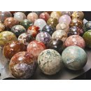 38 Edelsteinkugeln 39,00 &euro; pro St. Kollektion aus Madagaskar  &Oslash;  80 mm f&uuml;r Solit&auml;rspiel