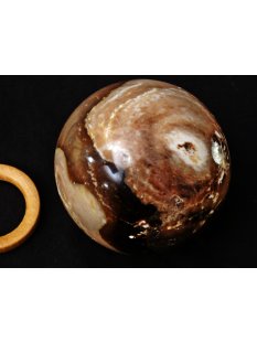 K100.12 Opal braun Kugel Madagaskar 1070 g D 95 mm
