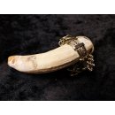 Anh&auml;nger Seel&ouml;wenzahn Nr.07 L:85 mm mit individuellem Neusilber Draht Anh&auml;nger 46 g