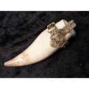 Anh&auml;nger Seel&ouml;wenzahn Nr.14 L:90 mm mit individuellem Neusilber Draht Anh&auml;nger 51 g