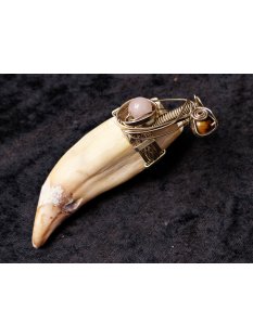 Anh&auml;nger Seel&ouml;wenzahn Nr.17 L:88 mm mit individuellem Neusilber Draht Anh&auml;nger 44 g