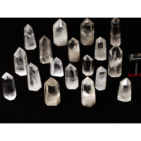BKLOT.03= 18 St.Bergkristall Prismen 1A Qualit&auml;t mit verschiedenen Einschl&uuml;ssen 40 - 80 mm lang LOT = 1 kg