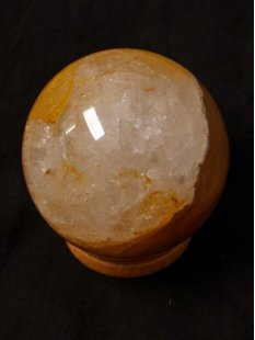 KH&auml;06 H&auml;matit braun Quarz Kugel poliert D: 80 mm AA Qualit&auml;t original Madagaskar 700 g