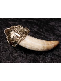 Anh&auml;nger Seel&ouml;wenzahn Nr.19 L:90 mm mit individuellem Neusilber Draht Anh&auml;nger 65 g