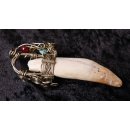 Anh&auml;nger Seel&ouml;wenzahn Nr.24 L:95 mm mit individuellem Neusilber Draht Anh&auml;nger 51 g