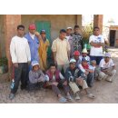 1 x Zier- und Trinkhorn gemasert 6-2 cm in leichter Phallusform stark reduziert