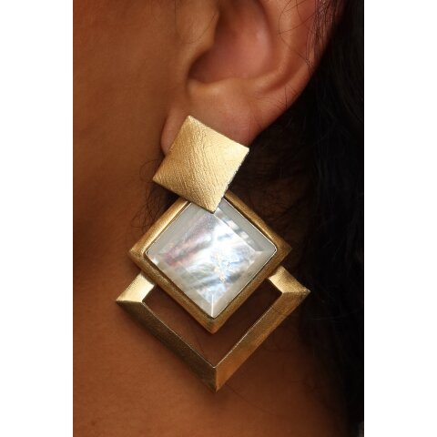 1 Paar Designer Ohrstecker 65 mm Perlmutt auf Messing vergoldet Lailah No.04