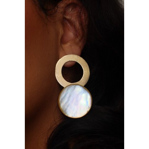 1 Paar Designer Ohrstecker 60 mm Perlmutt auf Messing vergoldet Lailah No.08
