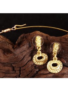 No. 27 Set Kette und Ohrstecker Anh&auml;nger kosmologische Figur Goldmuseum Bogota L: 40 cm