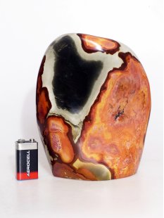 JaS67 Skulptur Freeform polychromer Madagaskar Jaspis 180...