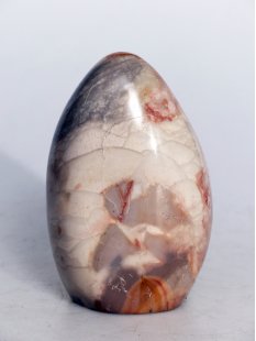 JaS79 Skulptur Freeform polychromer Madagaskar Jaspis 110  mm 680 g