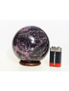 KRh05 Rhodonit Kugel Madagaskar poliert D: 94 mm 1481 g