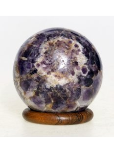 KAme13 Chevron Amethyst Kugel Madagaskar D 65  mm 468 g