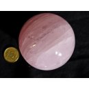 KRQ215 Rosenquarz Kugel 1. Qualit&auml;t poliert D 73  mm original Madagaskar 596 g