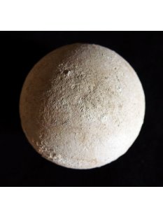 Fossiles Ei Nr. 03 der Riesenschildkr&ouml;te Aldabrachelys Madagaskar D: 55 mm 158 g