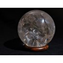 KB06 Bergkristall Heilstein Kugel Madagaskar 784 g; D: 80 mm