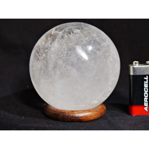 KB09 Bergkristall Heilstein Kugel Madagaskar 726 g; D: 80 mm