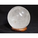 KB09 Bergkristall Heilstein Kugel Madagaskar 726 g; D: 80 mm