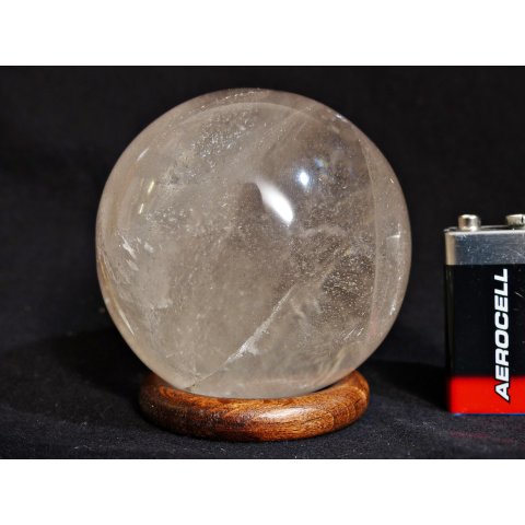 KB11 Bergkristall Heilstein Kugel Madagaskar 626 g; D: 70 mm