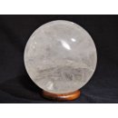 KB17 Bergkristall Heilstein Kugel Madagaskar 1520 g; D: 100 mm