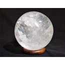 KB22 Bergkristall Heilstein Kugel Madagaskar 1086 g; D: 90 mm