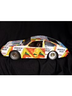Buick Skyhawk aus gelb blauen Werbedosen M 1:10  L&auml;nge ca. 56 cm