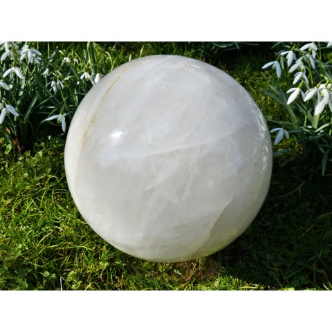 Madagaskar Bl&uuml;tenblatt Quarz Milchquarz Wei&szlig;quarz Kugel 15 kg D 200 mm